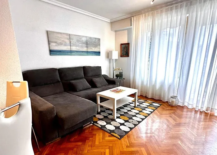 En Pleno Centro Con Parking Incluido Atuaire * Zarautz